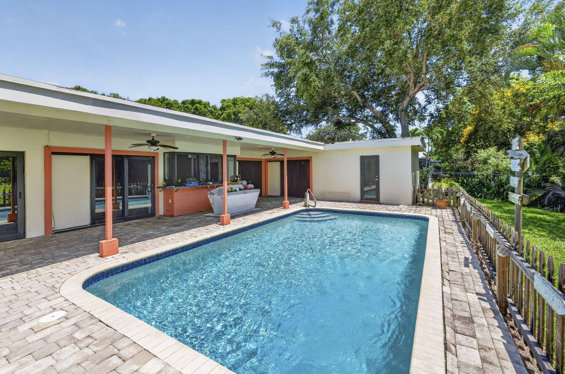 5411 SW 94th Avenue, Cooper City, FL 33328 27-web-or-mls-8I8A6124
