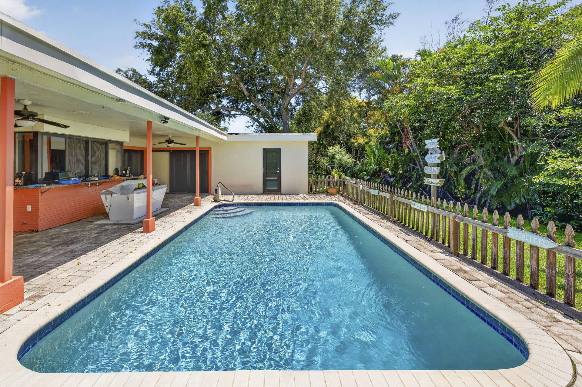 5411 SW 94th Avenue, Cooper City, FL 33328 26-web-or-mls-8I8A6119