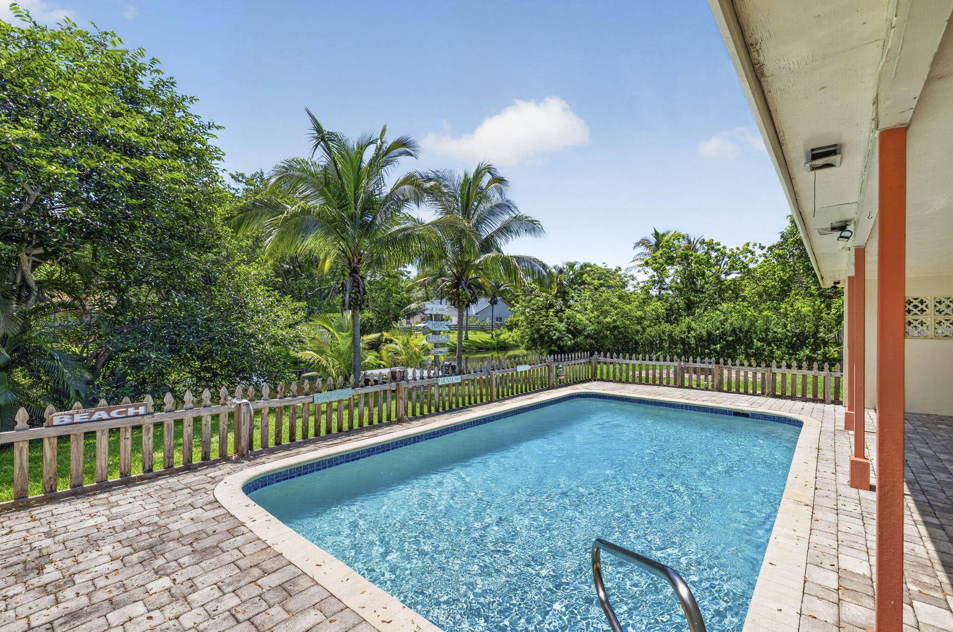 5411 SW 94th Avenue, Cooper City, FL 33328 29-web-or-mls-8I8A6137