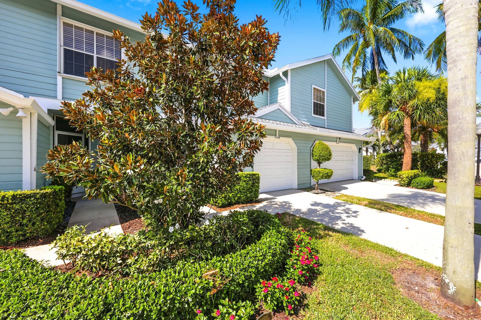 5266 Sapphire Valley, Boca Raton, FL 33486 Welcome home to this beautifully maintained townhome in the gated community of Fairfield, featuring a private driveway, one-car garage, and lush tropical landscaping in the heart of Boca Raton.