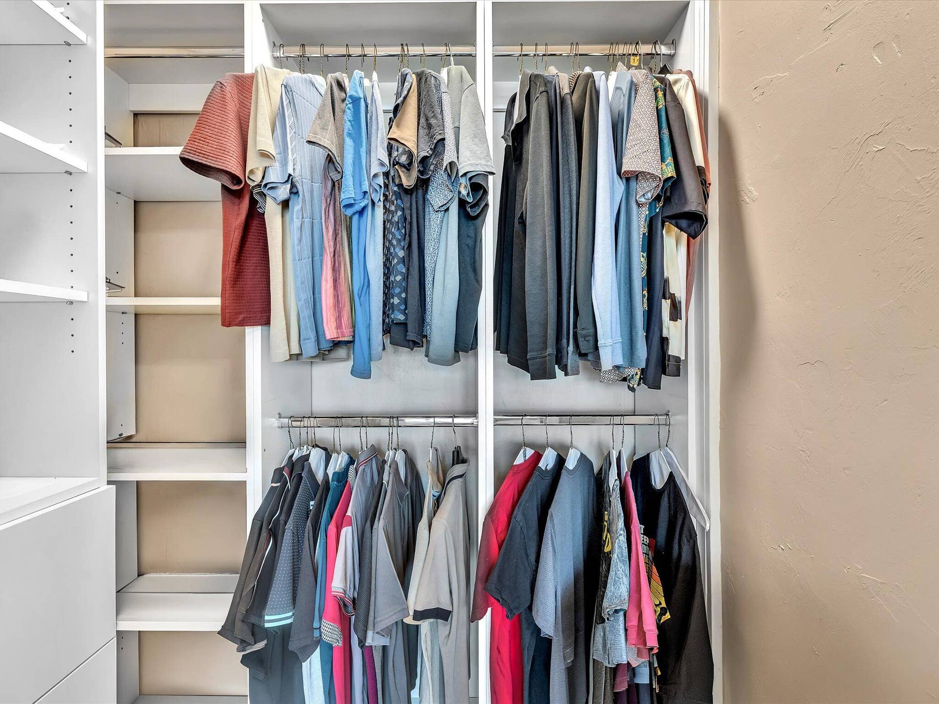 Walk in closet