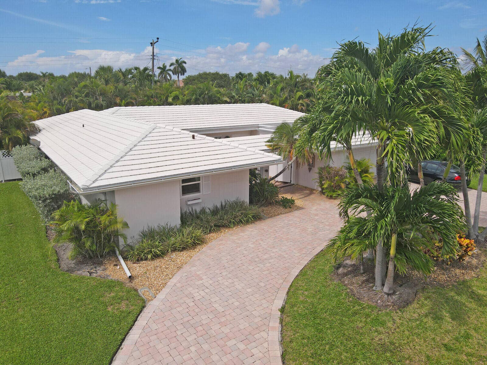 1211 Bimini Lane, Riviera Beach, FL 33404 1211 Bimini
