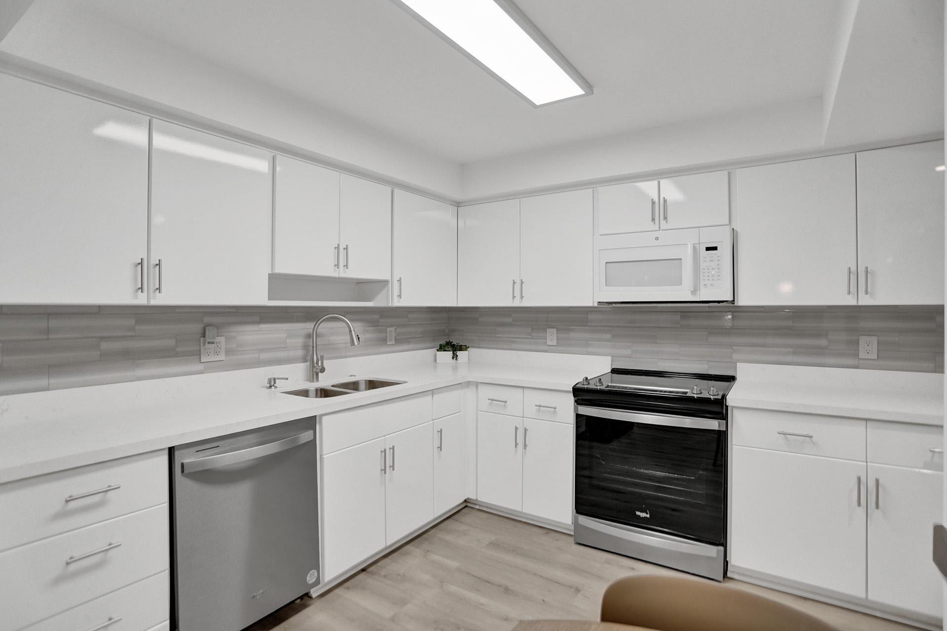 5000 N Ocean Boulevard, #1403, Lauderdale-By-The-Sea, Lauderdale By The Sea, FL 33308 Photo 17