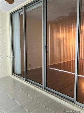 1911 Sabal Palm Drive, #104, Davie, Davie, FL 33324 1911 23