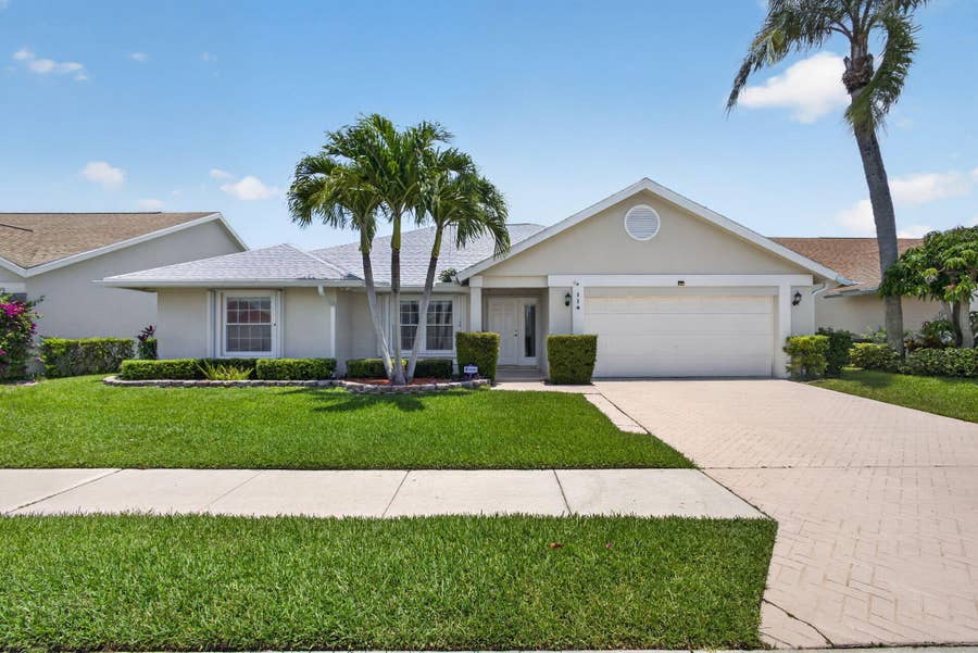 Property photo for 114 Palomino Drive, Jupiter, FL