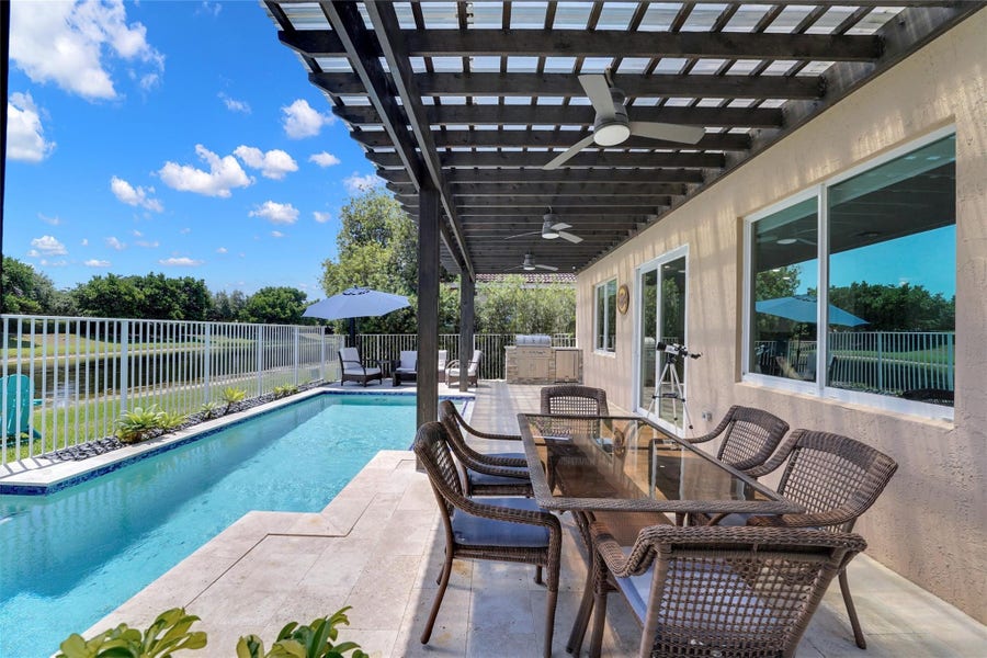 Property photo for 1070 Bluewood Terrace, Weston, FL