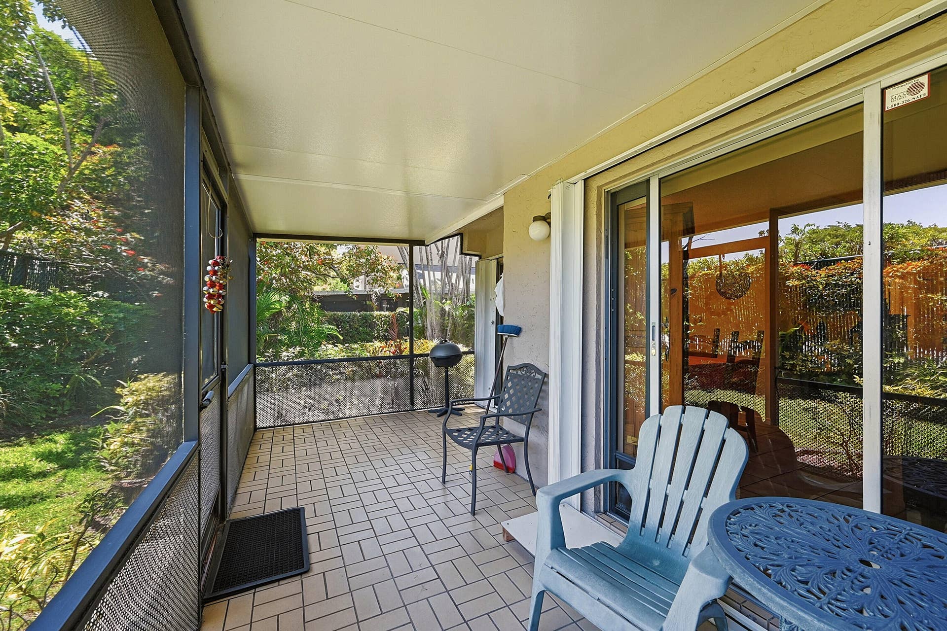 2118 Discovery Circle W, Deerfield Beach, FL 33442 33_patio