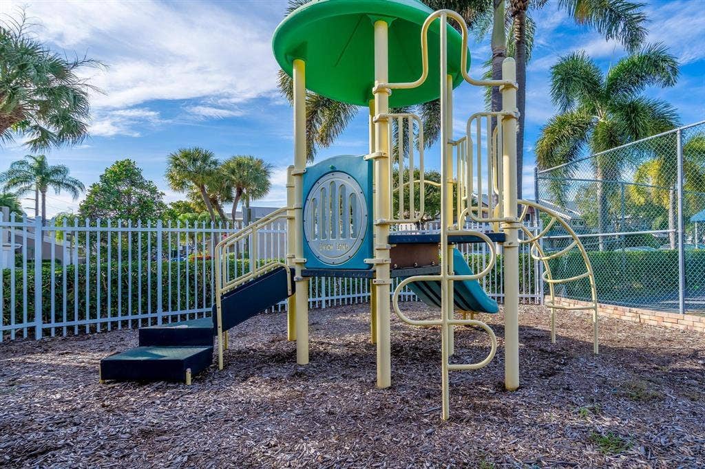 2118 Discovery Circle W, Deerfield Beach, FL 33442 IMG_9927