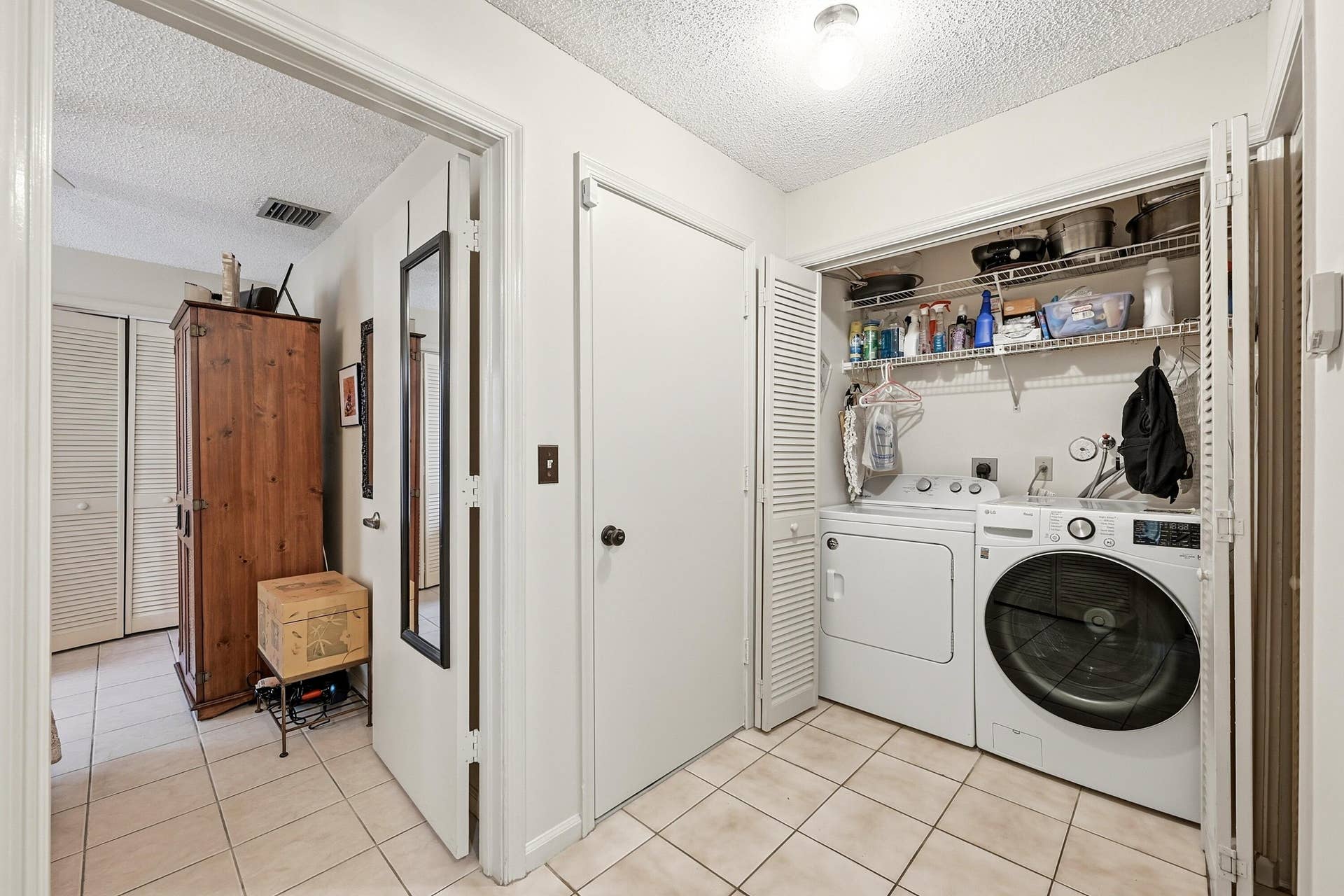 2118 Discovery Circle W, Deerfield Beach, FL 33442 30_laundry