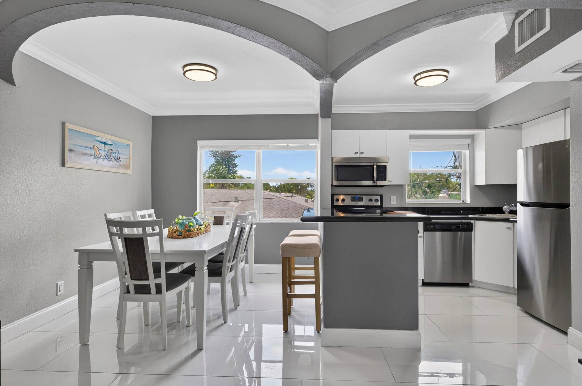 008-012-Dining RoomKitchen-4000x2658