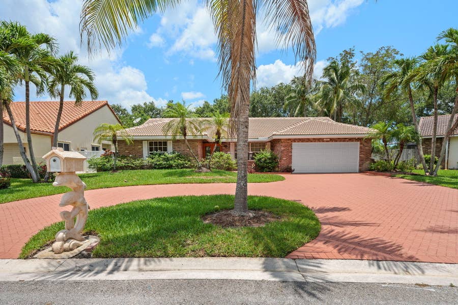 Property photo for 10801 NW 7th Street, Coral Springs, FL