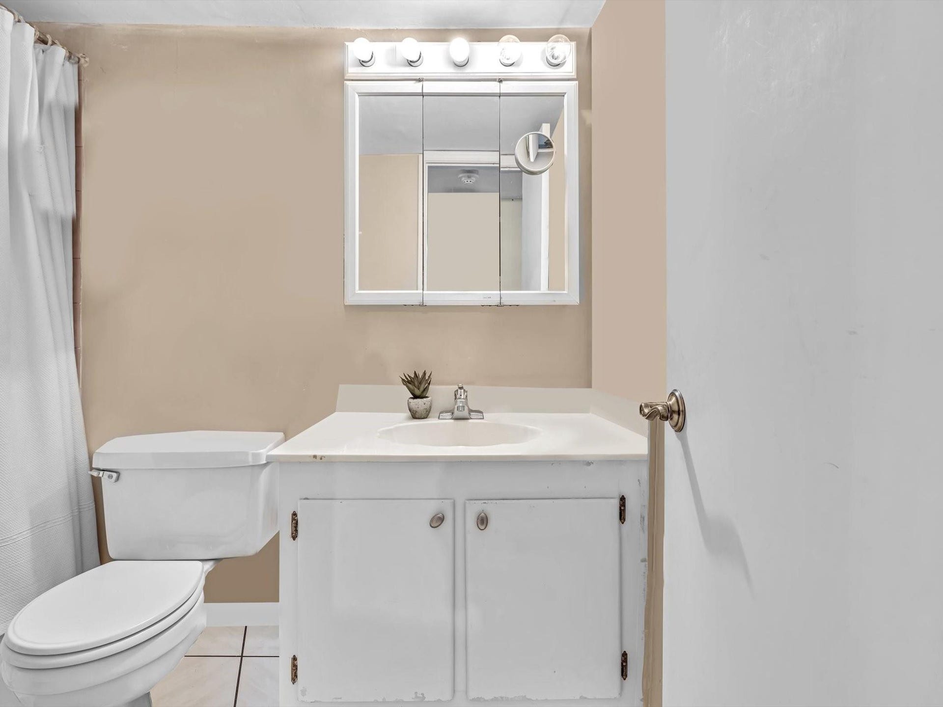 215 NE 16th Avenue, #203, Fort Lauderdale, FL 33301 Photo 15