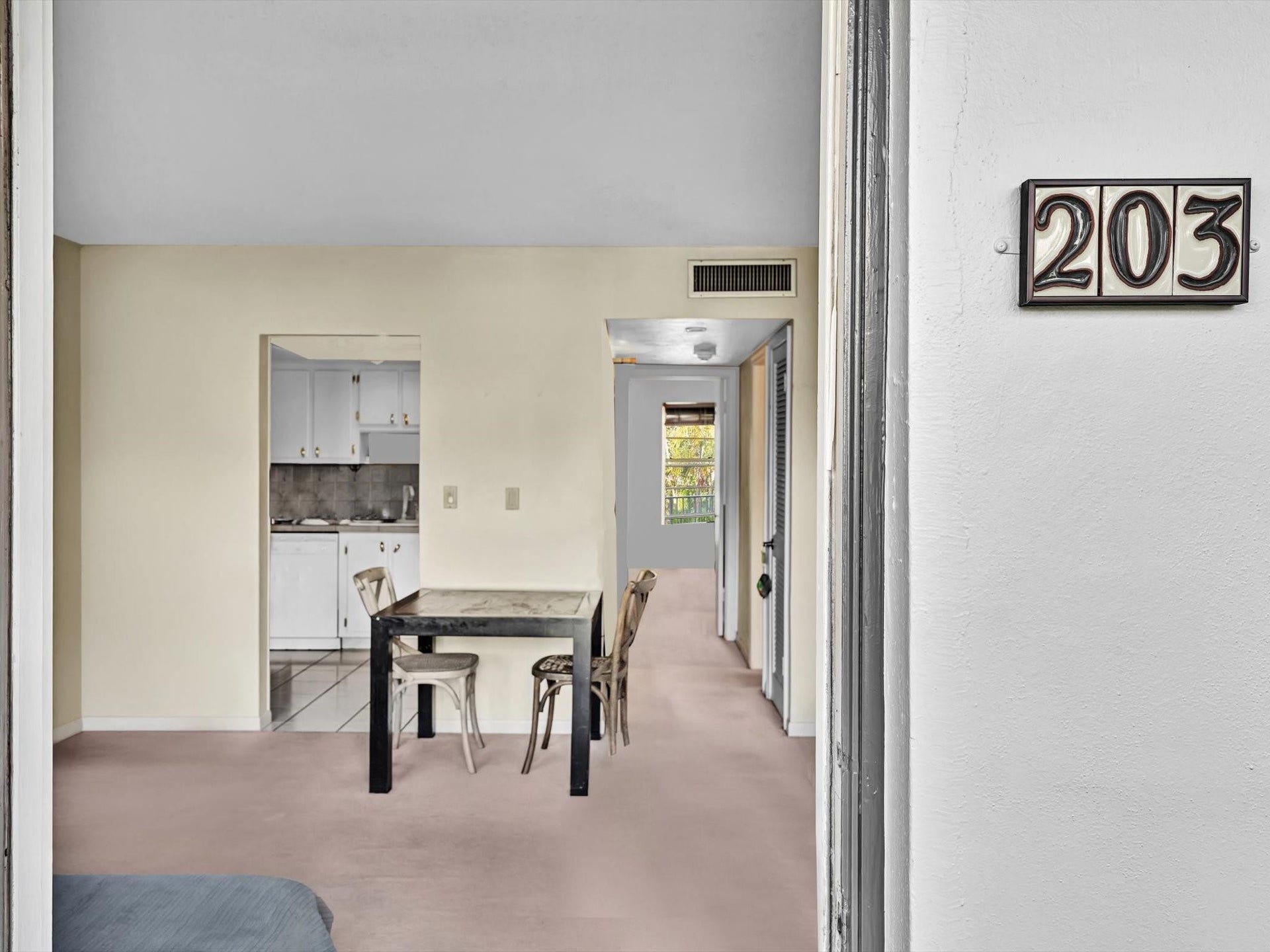 215 NE 16th Avenue, #203, Fort Lauderdale, FL 33301 Photo 8