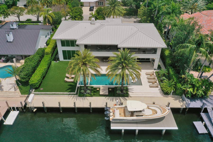 Property photo for 2718 NE 17th Street, Fort Lauderdale, FL