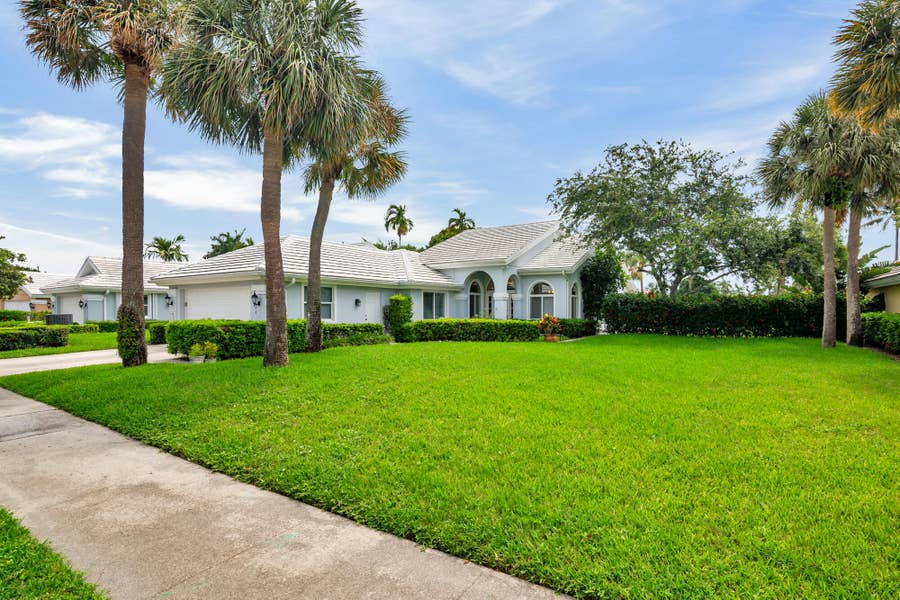 Property photo for 2402 Saratoga Bay Drive, West Palm Beach, FL