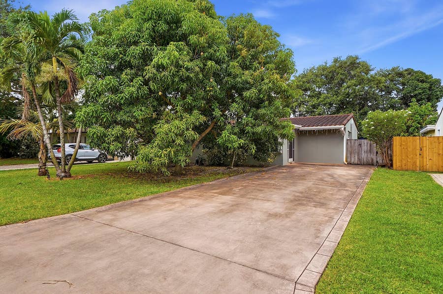 Property photo for 1208 N 31st Avenue, Hollywood, FL