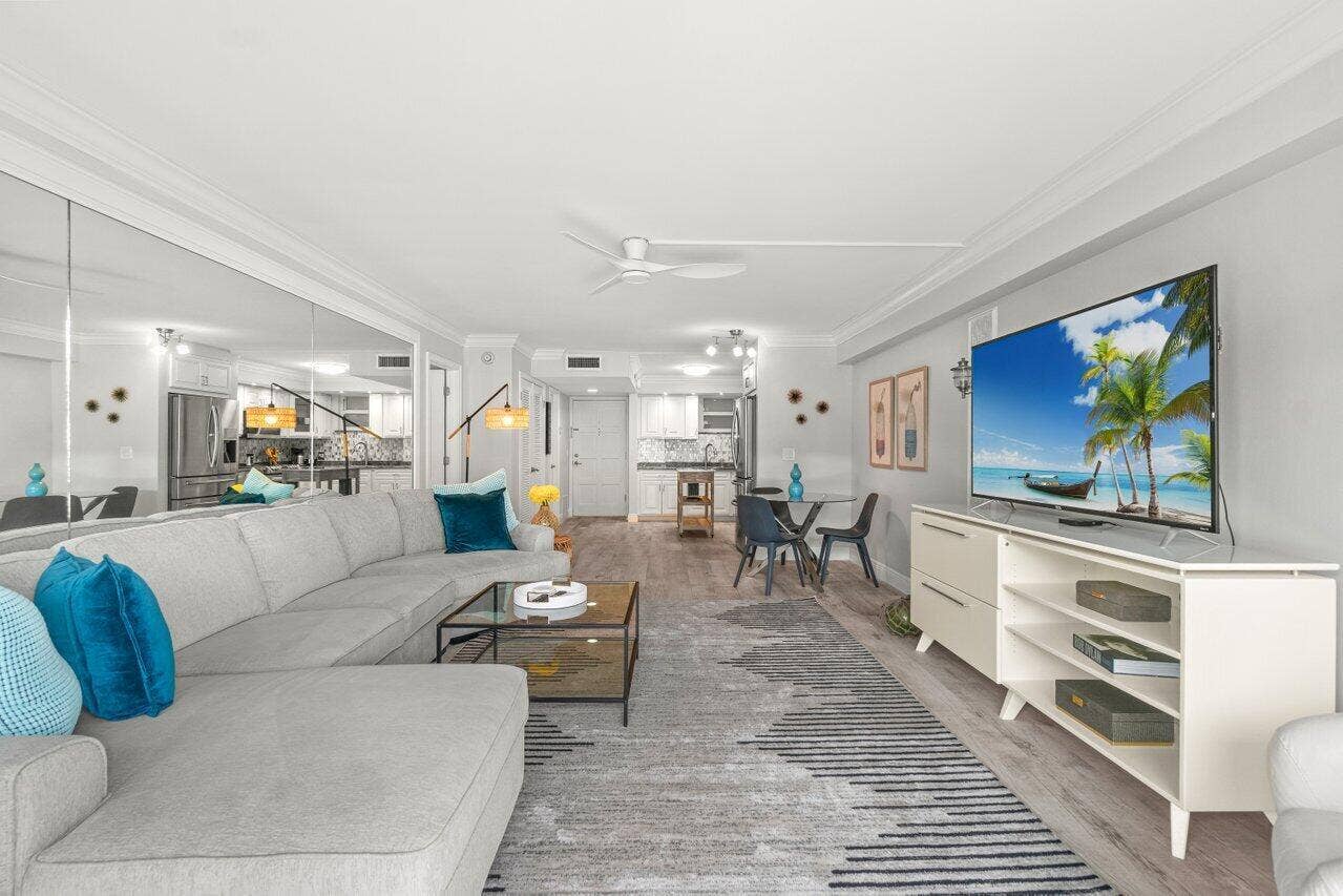 3570 S Ocean Boulevard, #806, Palm Beach, FL 33480 002-3570SouthOceanBoulevard-806-SouthPal