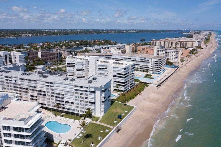 3570 S Ocean Boulevard, #806, Palm Beach, FL 33480 4-Tuscany Aerial North
