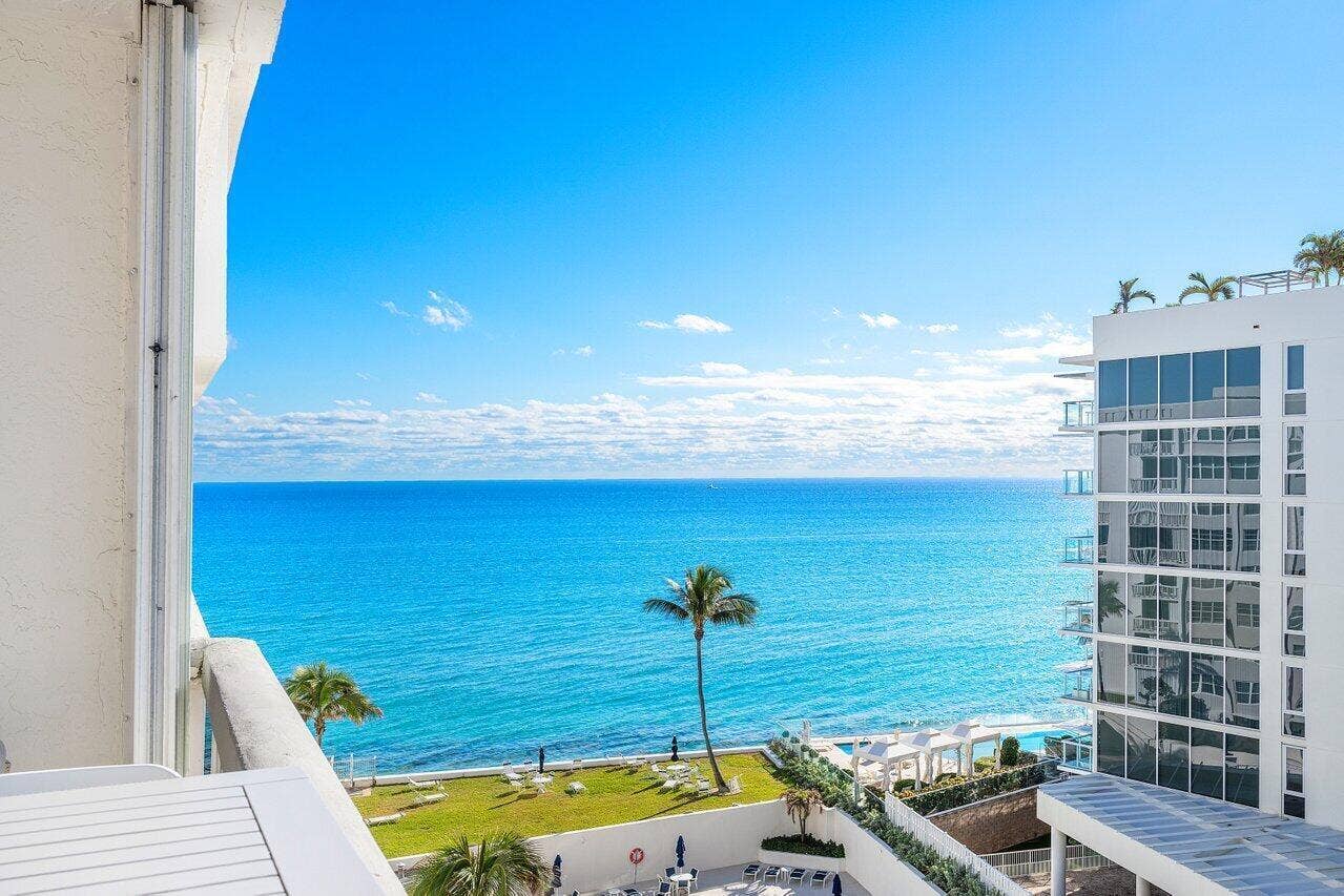3570 S Ocean Boulevard, #806, Palm Beach, FL 33480 024-3570SouthOceanBoulevard-SouthPalmBea