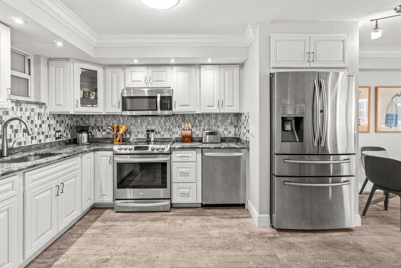3570 S Ocean Boulevard, #806, Palm Beach, FL 33480 007-3570SouthOceanBoulevard-806-SouthPal