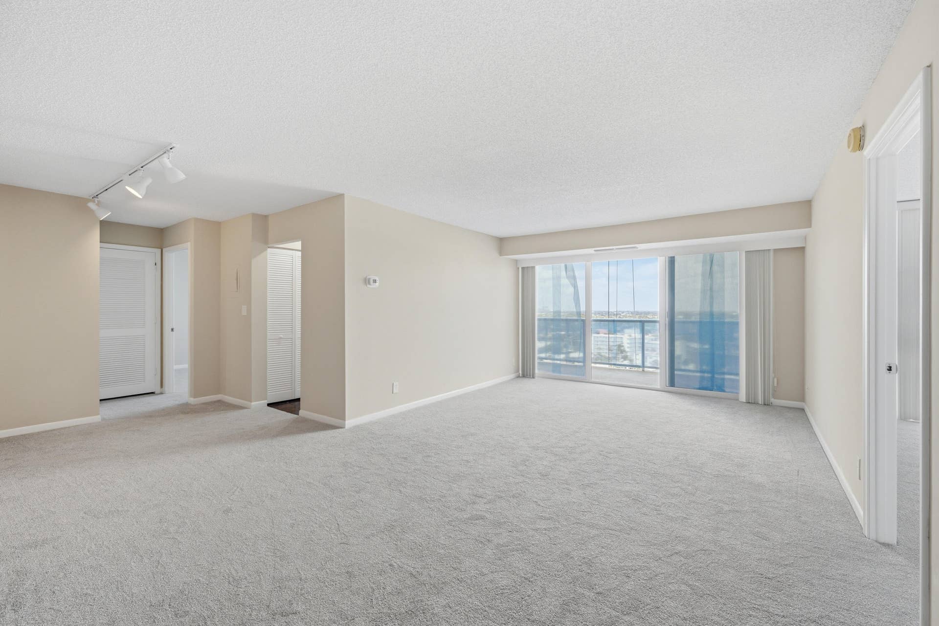 22_2841_N_OCEAN_BLVD_06242026_18PCT
