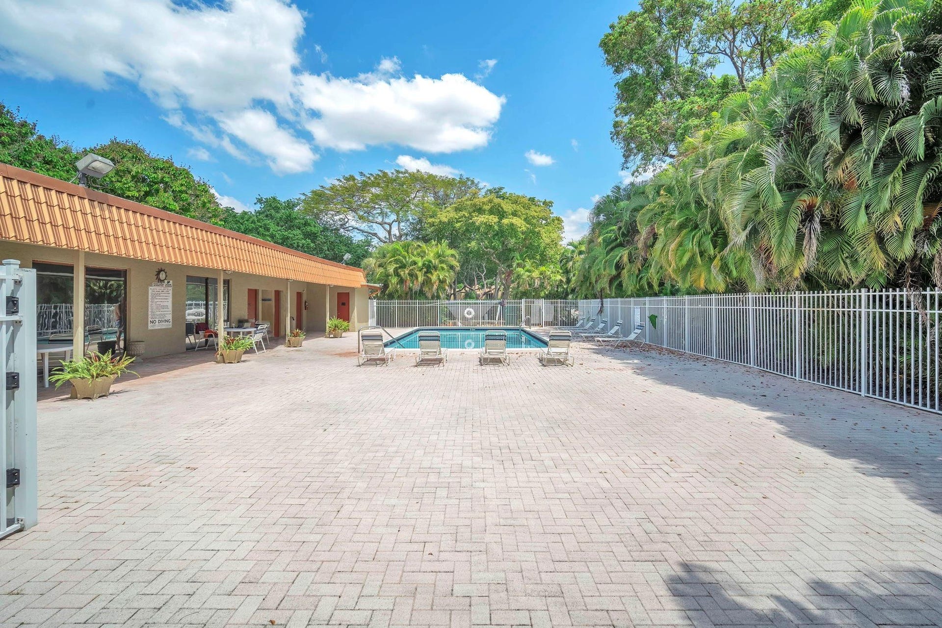 740 E Coco Plum Circle, #3, Plantation, Plantation, FL 33324 Photo 27