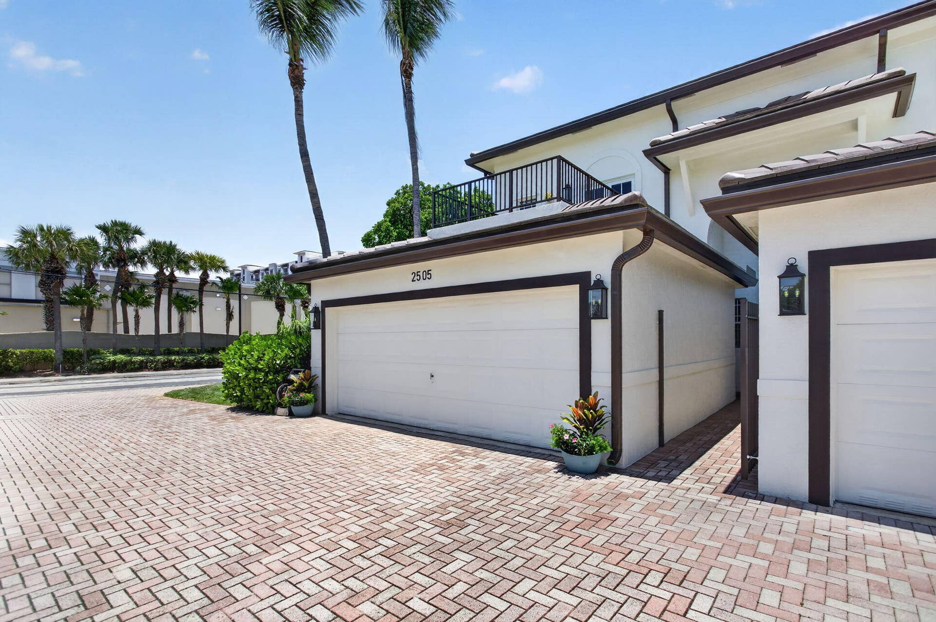 2505 NE 2nd Street, Pompano Beach, FL 33062 3-web-or-mls-2025-9265