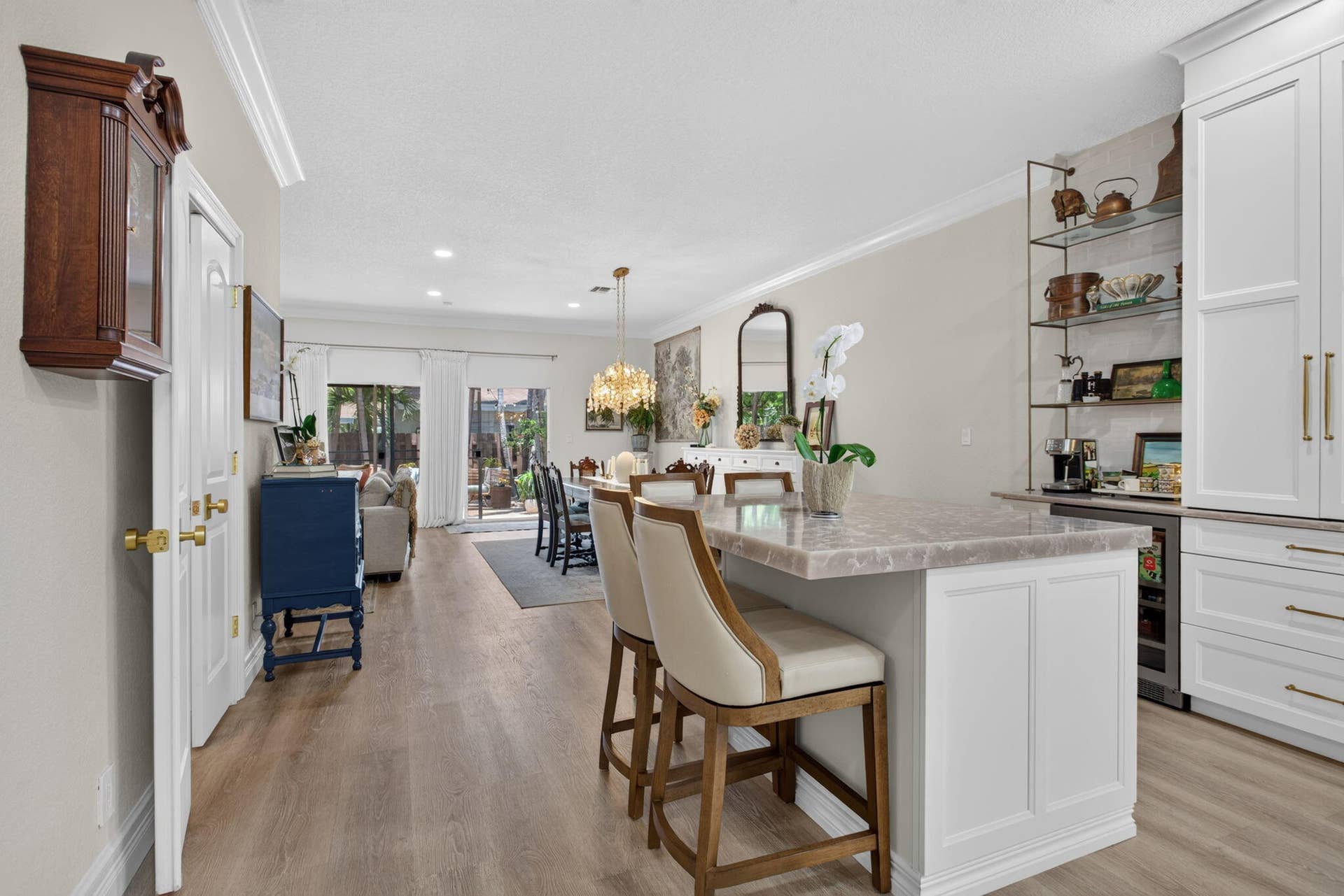 2505 NE 2nd Street, Pompano Beach, FL 33062 19-web-or-mls-2025-9345