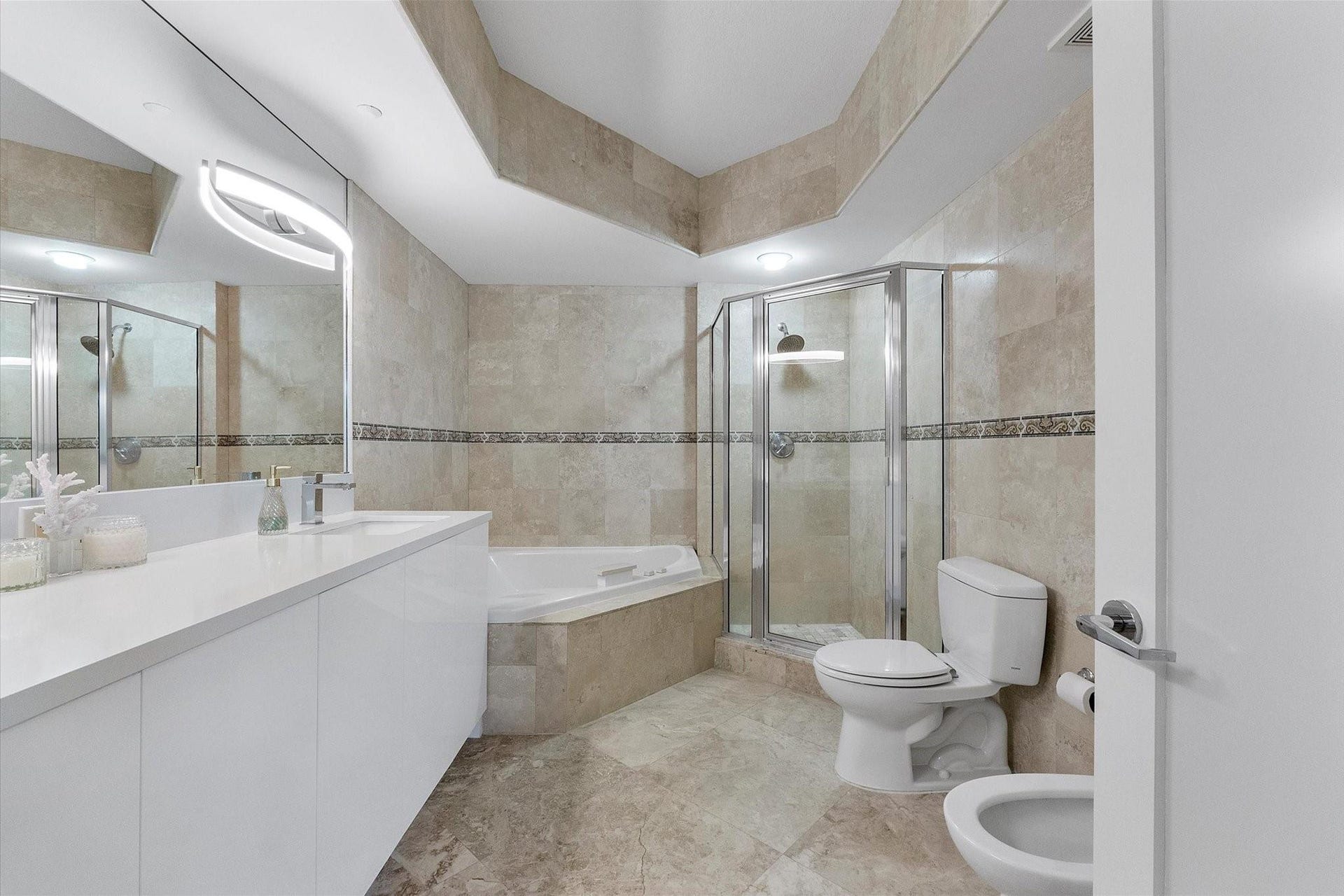 3100 N Ocean Boulevard, #406, Fort Lauderdale, Fort Lauderdale, FL 33308 Photo 15