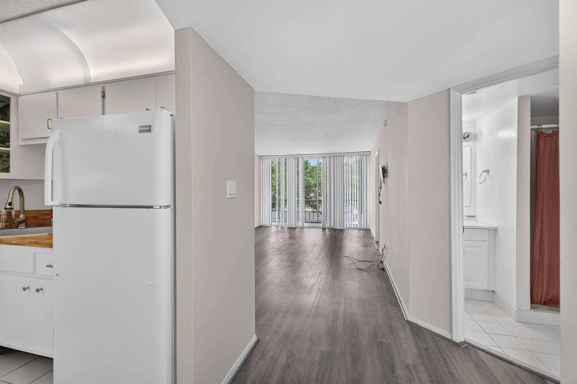 4501 NE 21st Avenue, #208, Fort Lauderdale, FL 33308 56b935f7-093e-4148-82be-571dfca5e30f