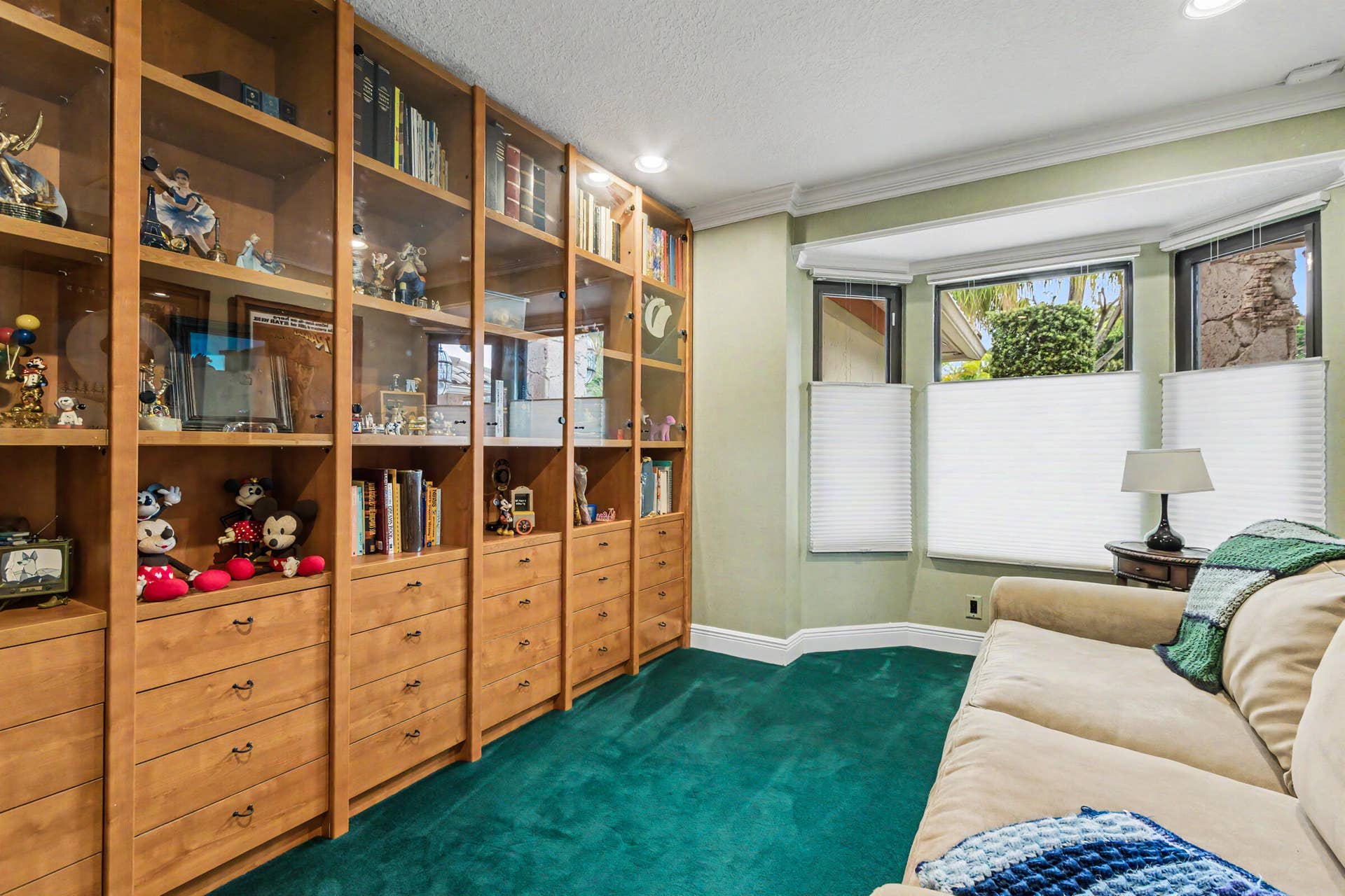 8255 NW 51st Court, Coral Springs, FL 33067 Extra Bonus Room attached to Primary Bedroom