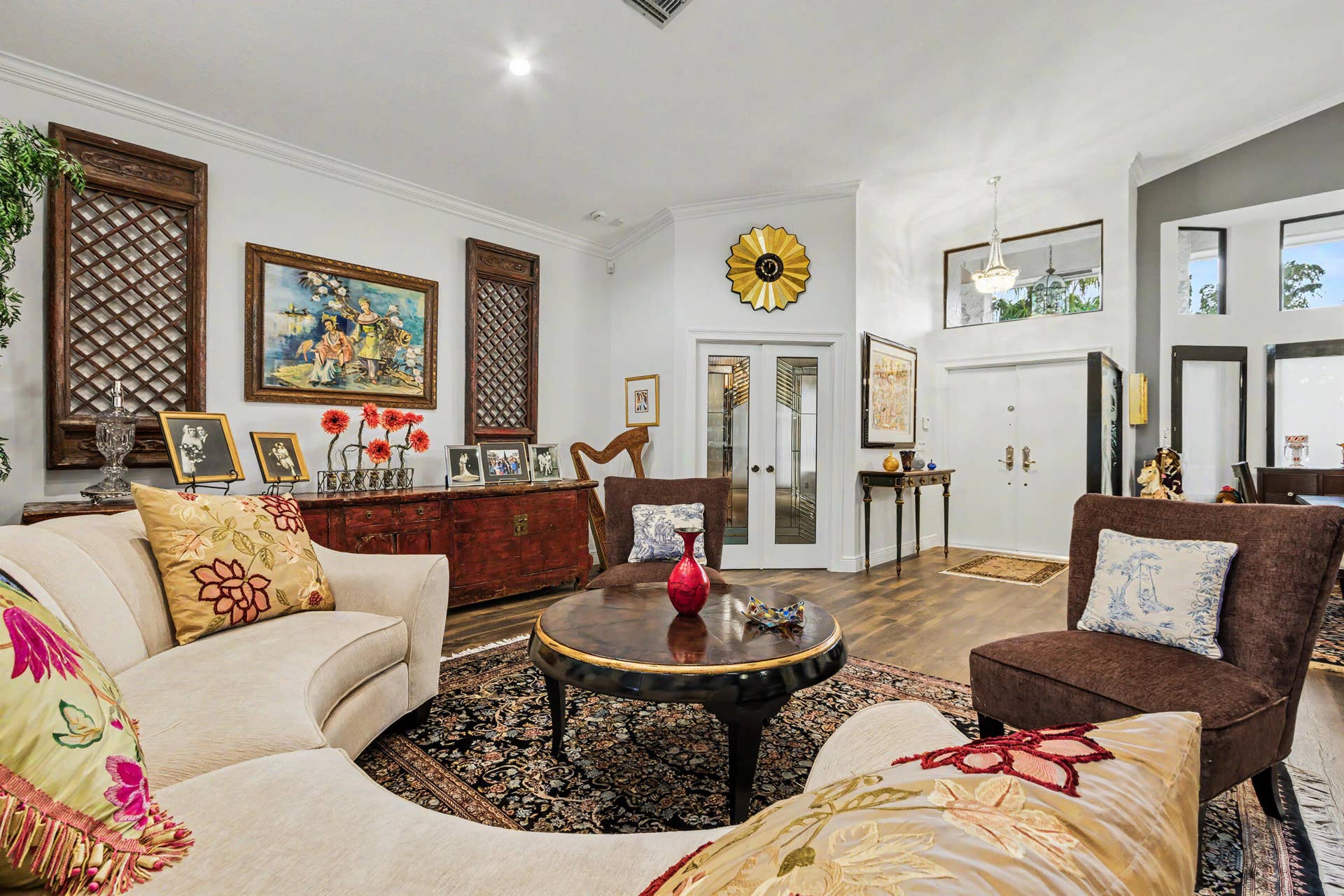 8255 NW 51st Court, Coral Springs, FL 33067 Large Open Front Entrance/Sitting and Dining Rooms