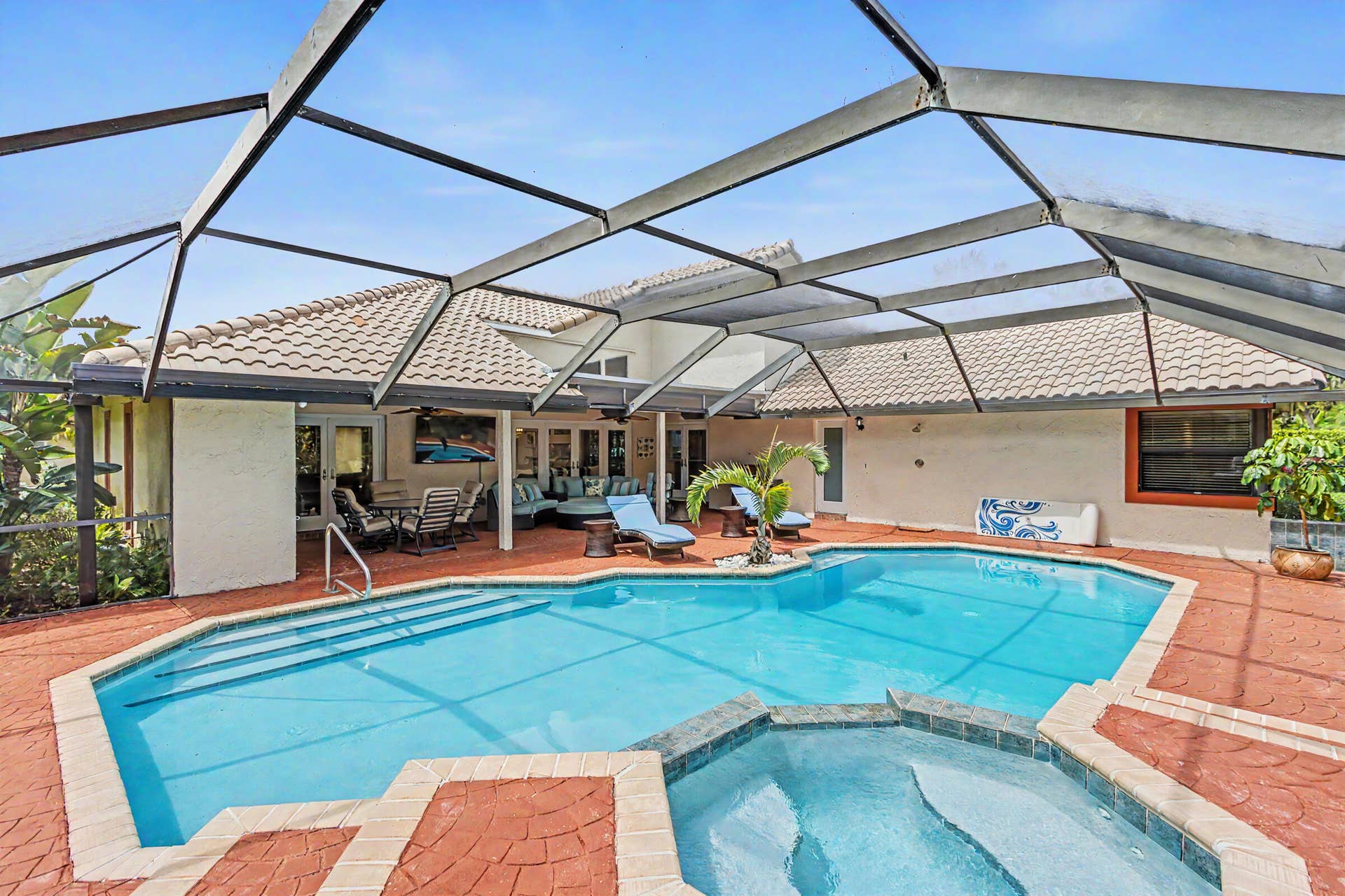 8255 NW 51st Court, Coral Springs, FL 33067 Large Heated Pool and Spa