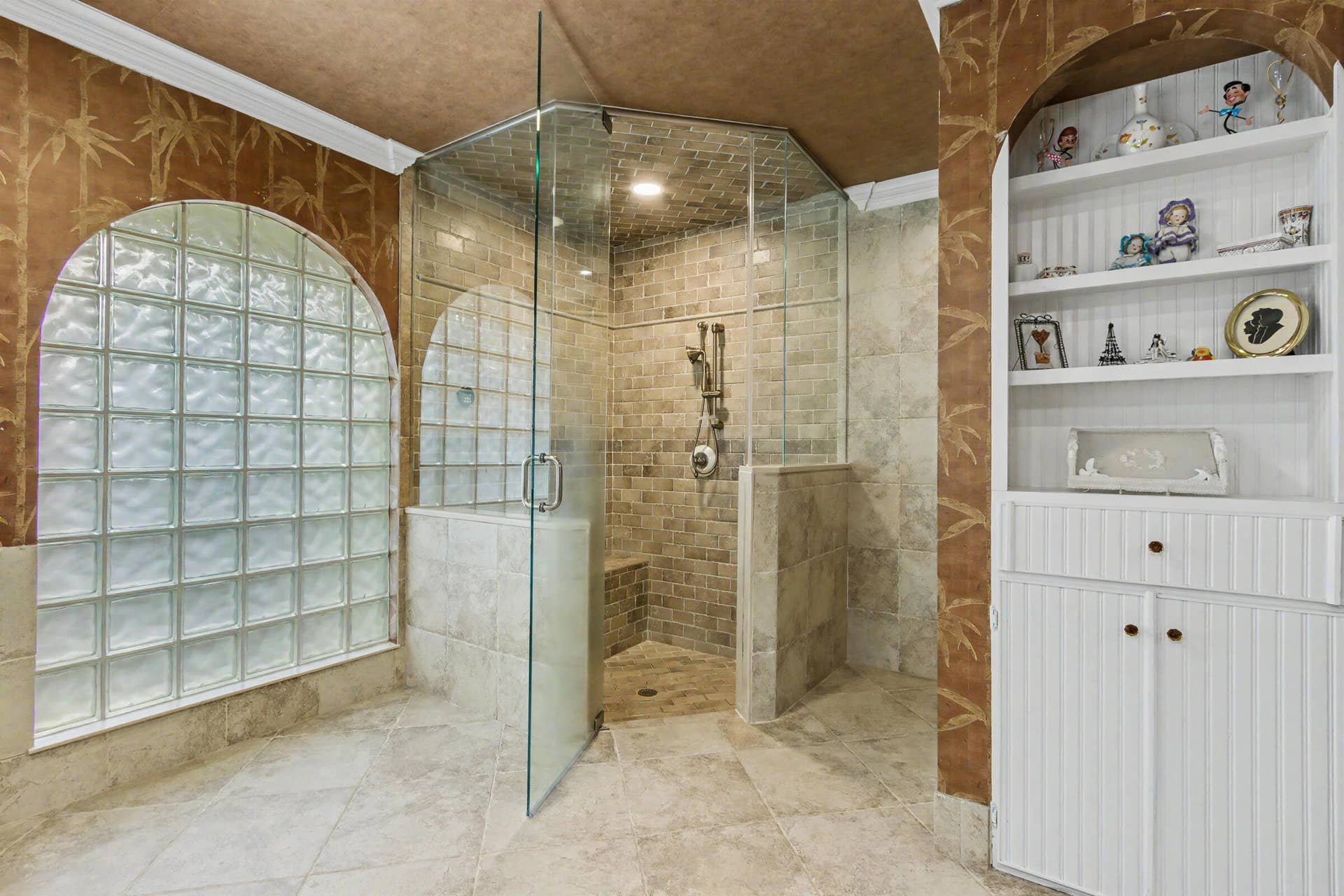 8255 NW 51st Court, Coral Springs, FL 33067 Large Primary Bathroom with Shower that converts to Steam Shower