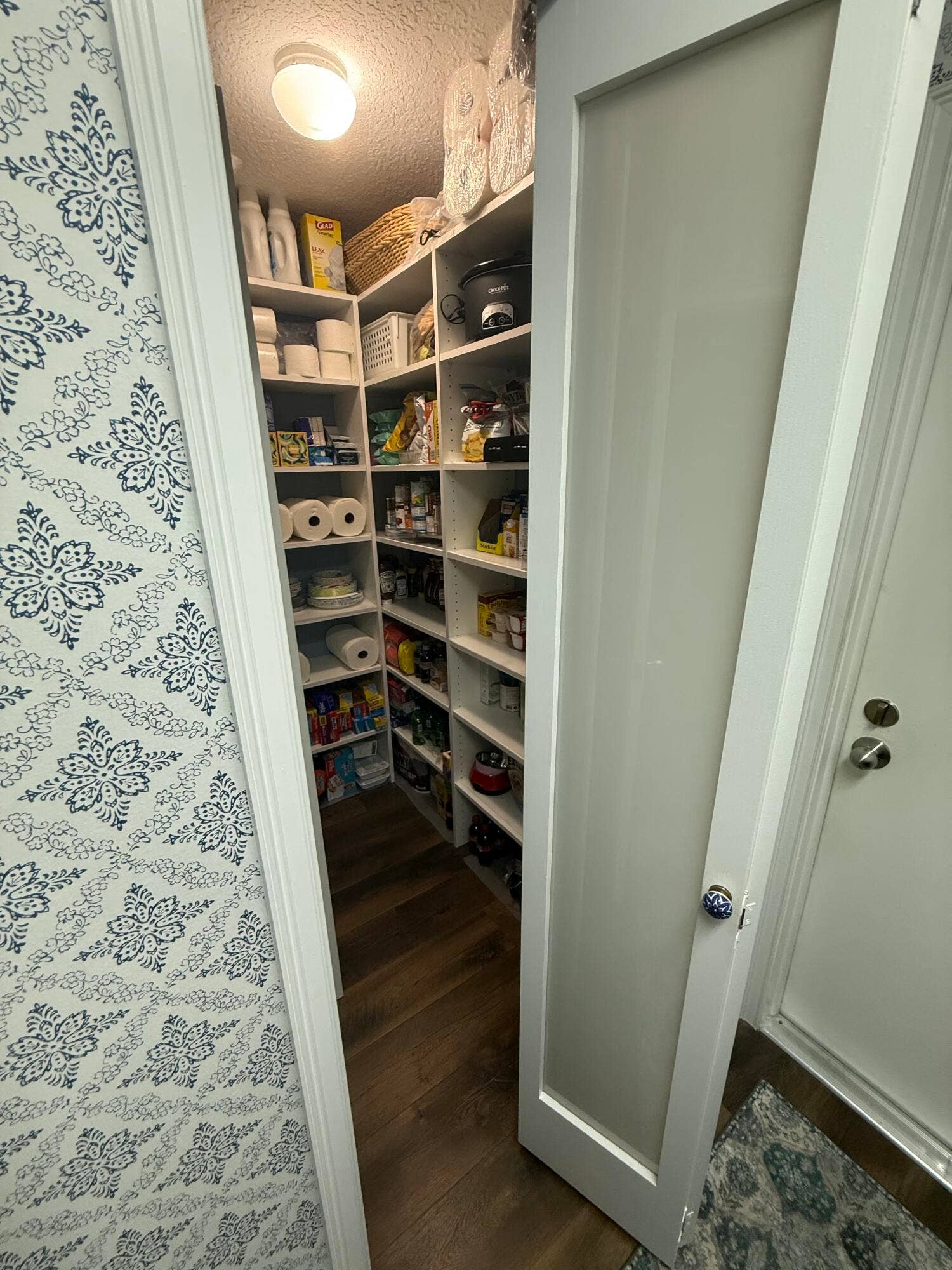 8255 NW 51st Court, Coral Springs, FL 33067 Walk In Pantry Closet