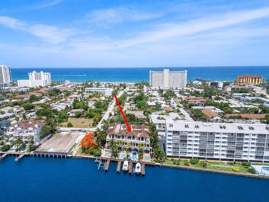 Property photo for 449 NE 19th Avenue, Deerfield Beach, FL