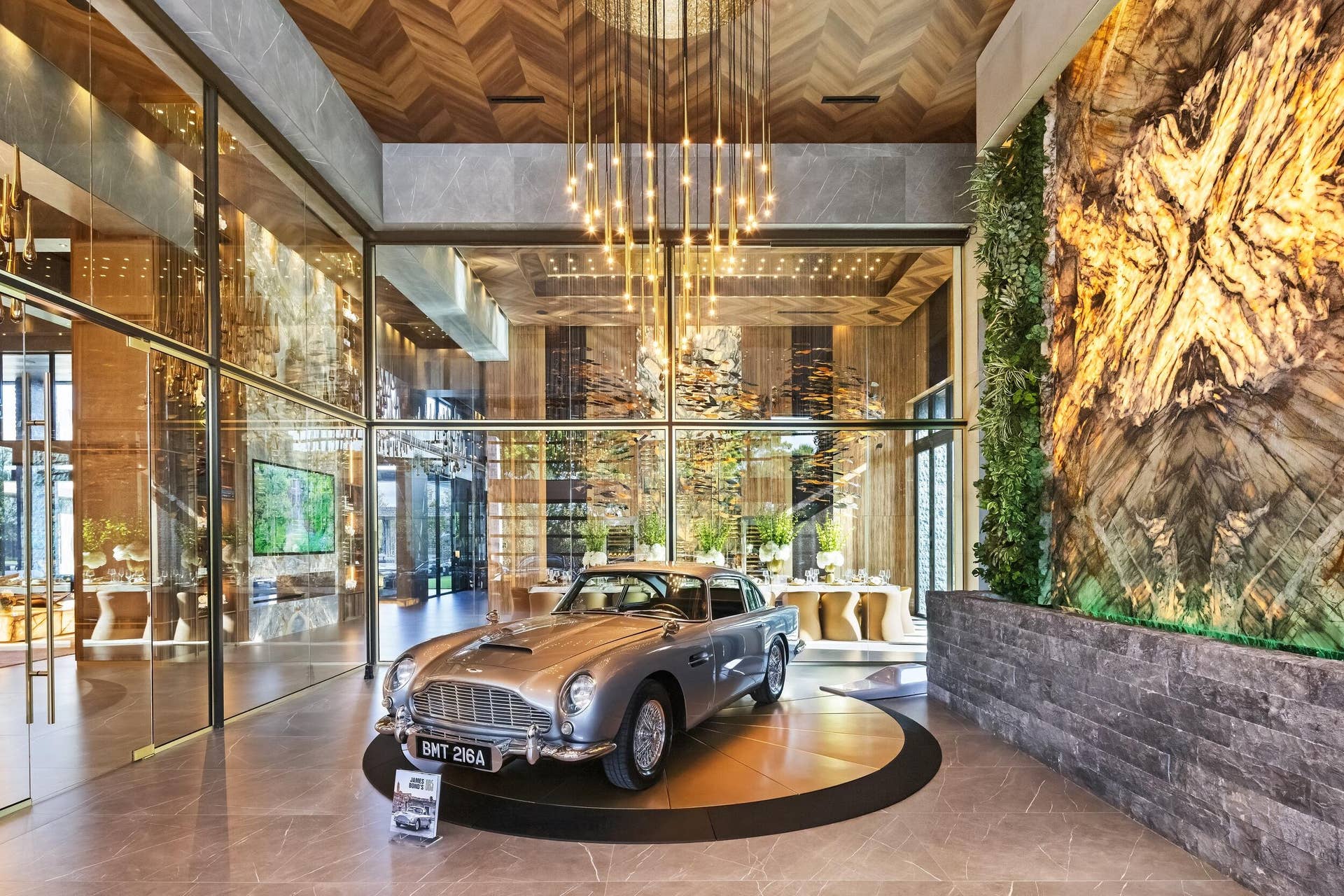 16121 Quiet Vista Circle, Delray Beach, FL 33446 Aston Martin DB5