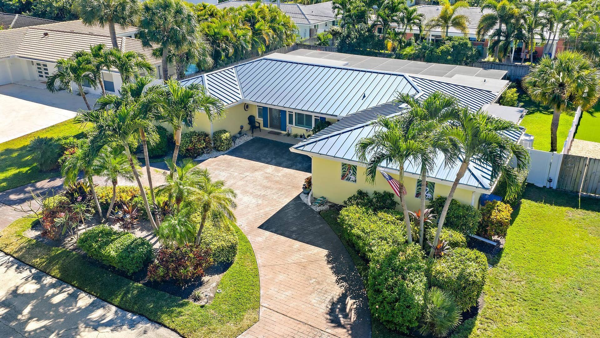 1211 Dolphin Road, Riviera Beach, FL 33404 1211 Dolphin