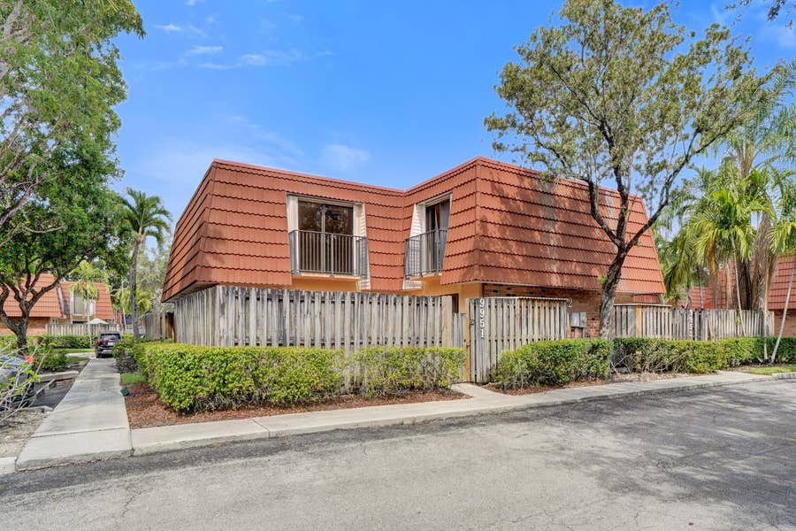 Property photo for 9951 NW 6th Court, Plantation, FL