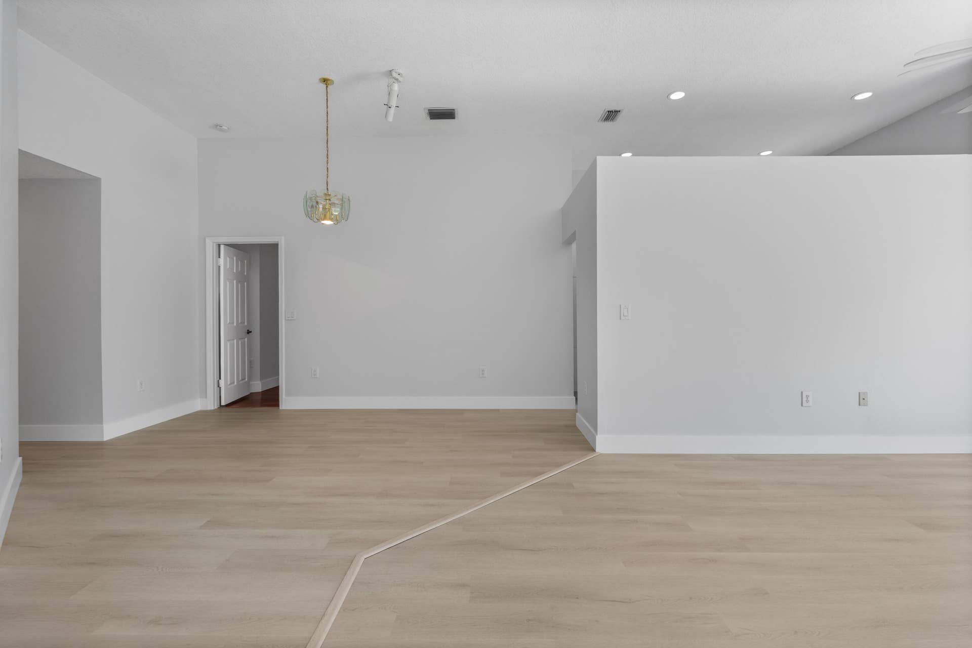 13452 NW 5th Court, Plantation, FL 33325 Dining Area