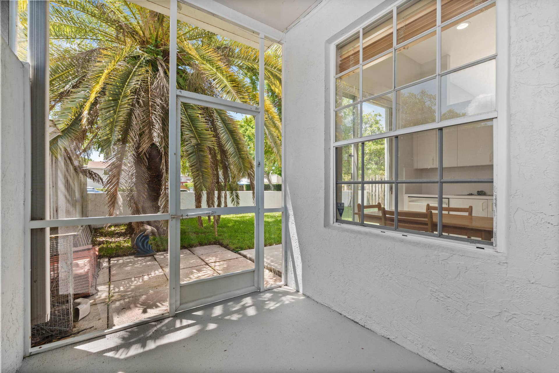 13452 NW 5th Court, Plantation, FL 33325 Screened patio with solid roof