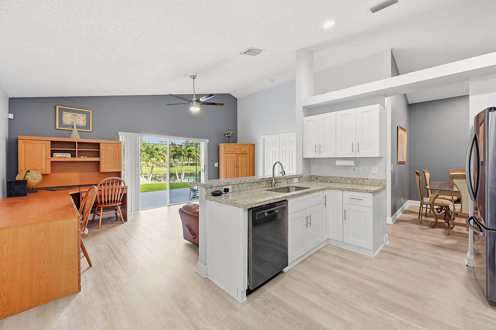12445 SW 7th Place, Davie, FL 33325 10_021_dsc_1756