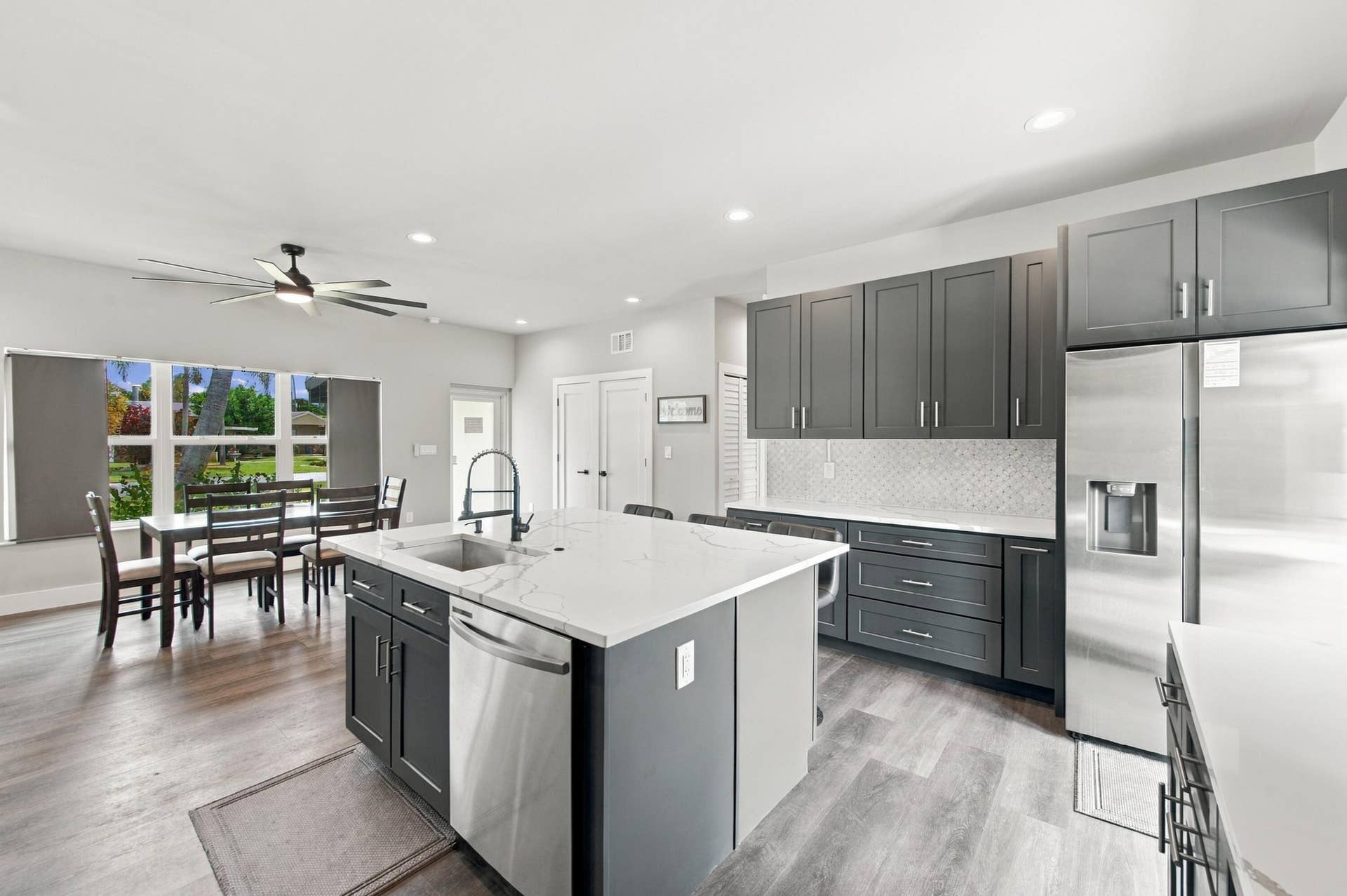 2801 NE 2nd Avenue, Wilton Manors, FL 33334 Kitchen