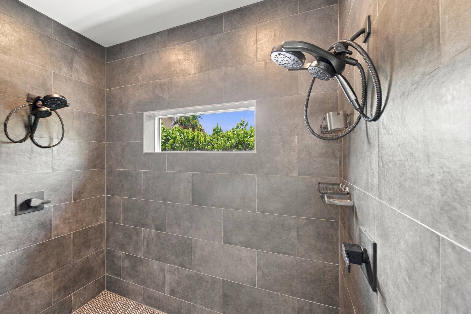 2801 NE 2nd Avenue, Wilton Manors, FL 33334 This is designed for 2 NFL Football players to shower at the same time.