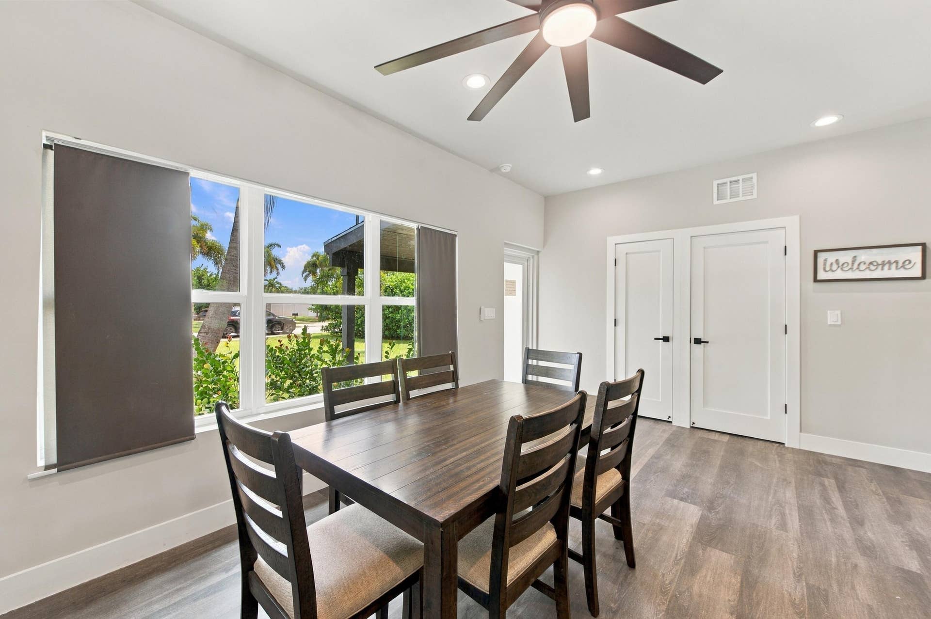 2801 NE 2nd Avenue, Wilton Manors, FL 33334 Dining area