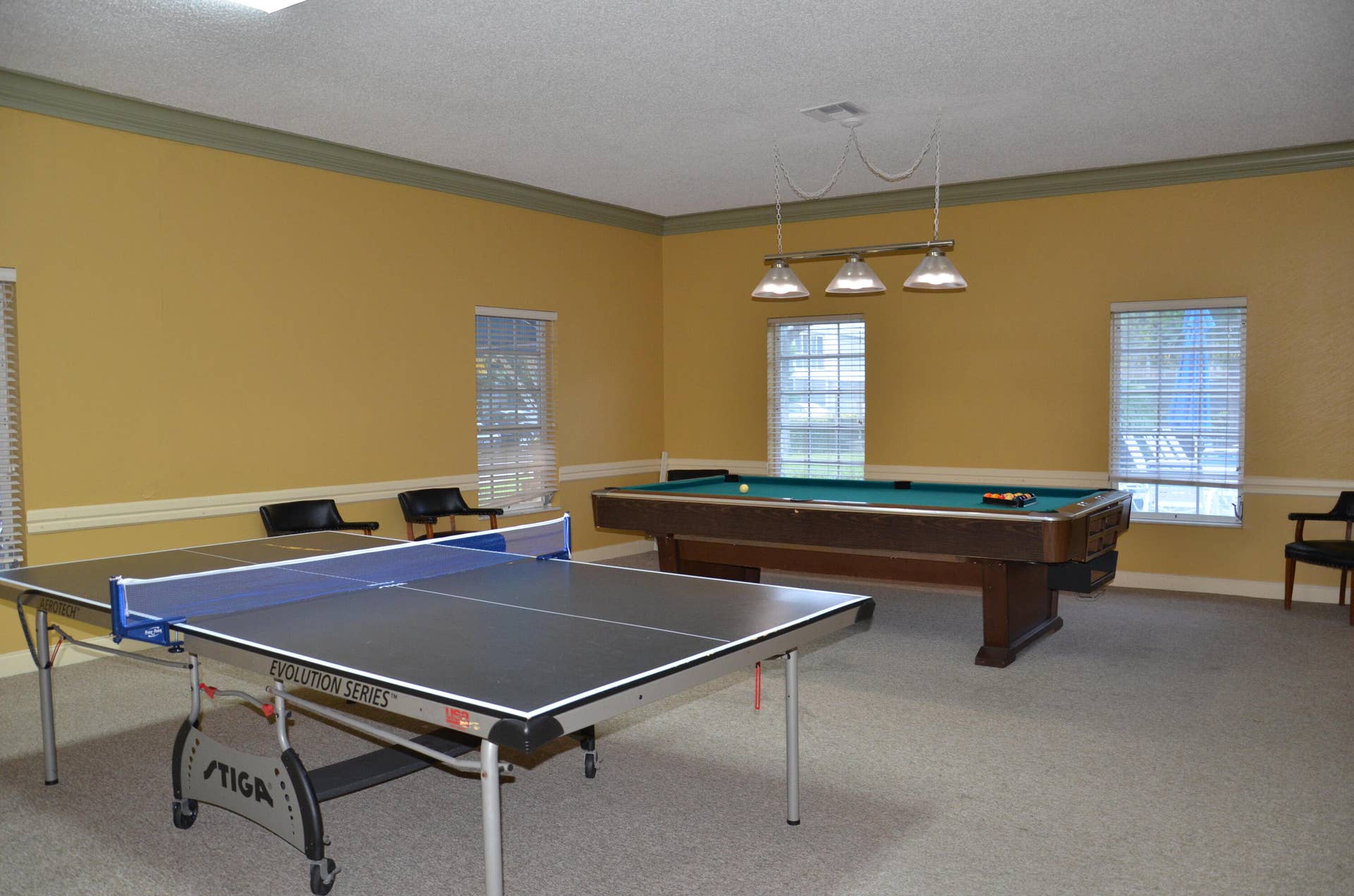 6345 Bay Club Drive, #3, Fort Lauderdale, FL 33308 Community Billard & Ping Pong Game Room
