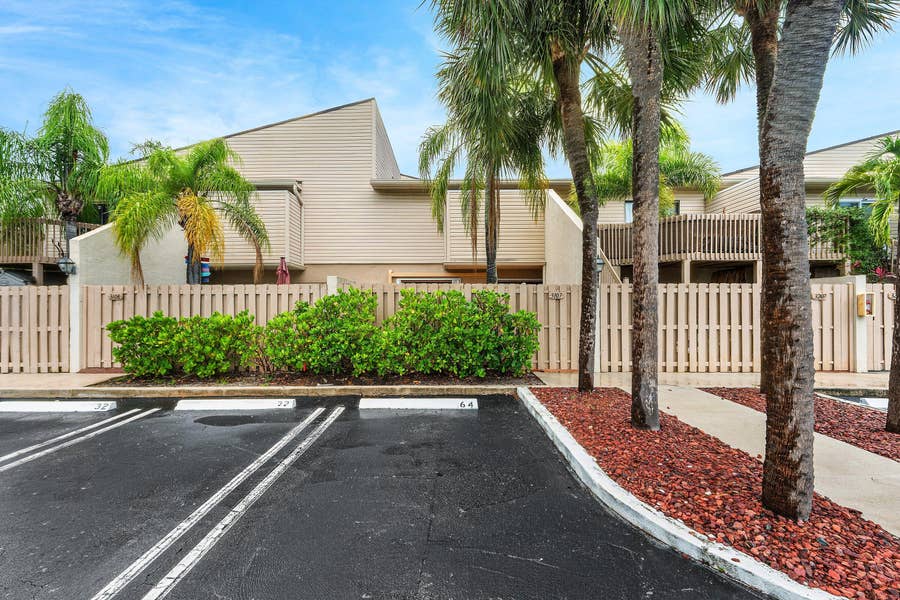 Property photo for 612 Executive Center Drive, #107, West Palm Beach, FL