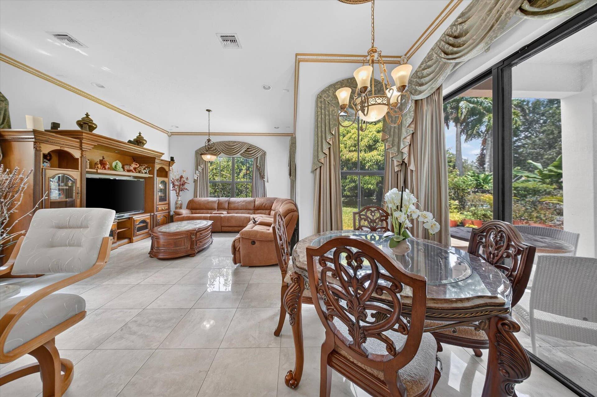 3686 NW 85th Terrace, Cooper City, FL 33024 19-3686-NW-85th-Terrace-LPG