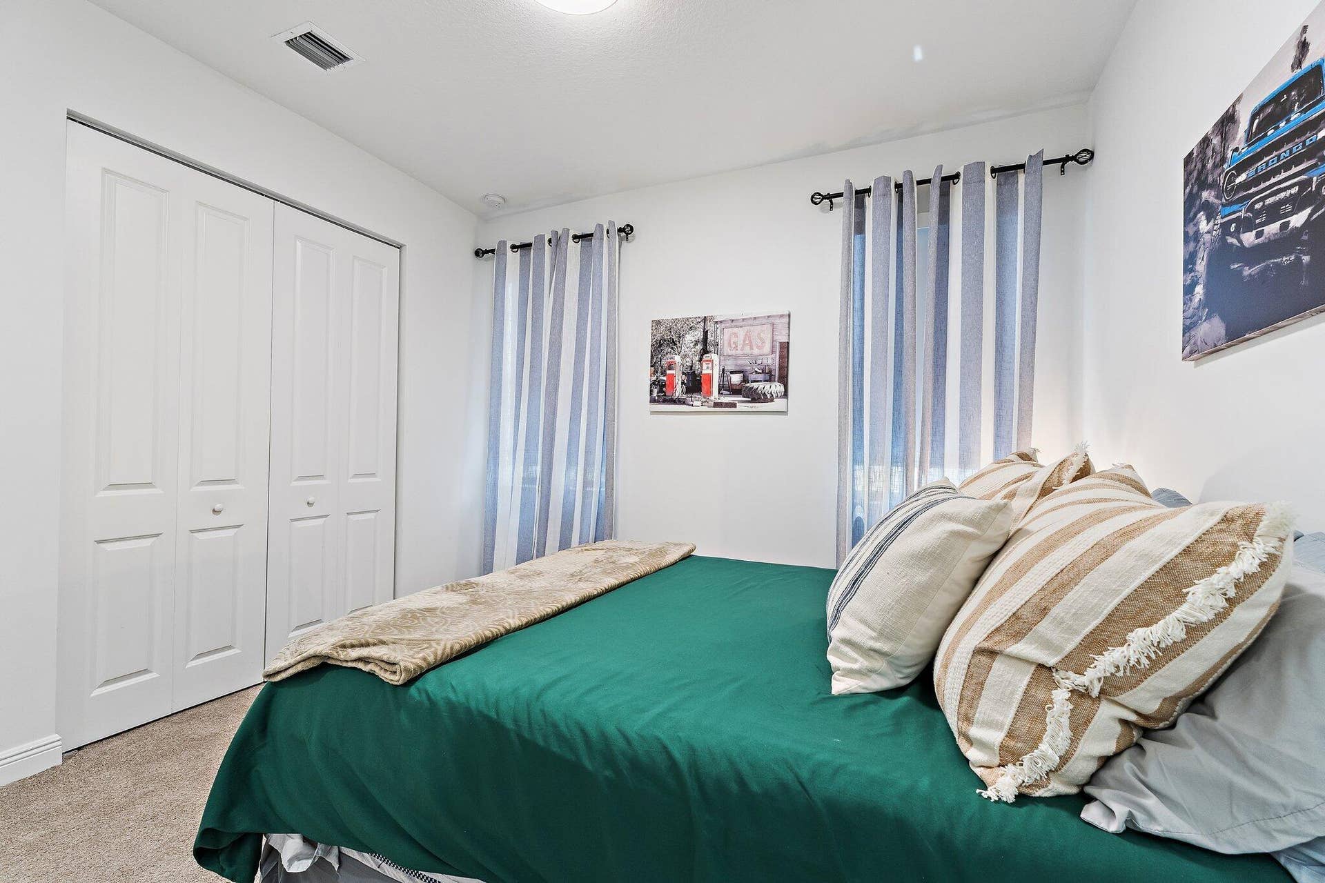 010-16378SeaTurtlePl-WestPalmBeach-SMALL
