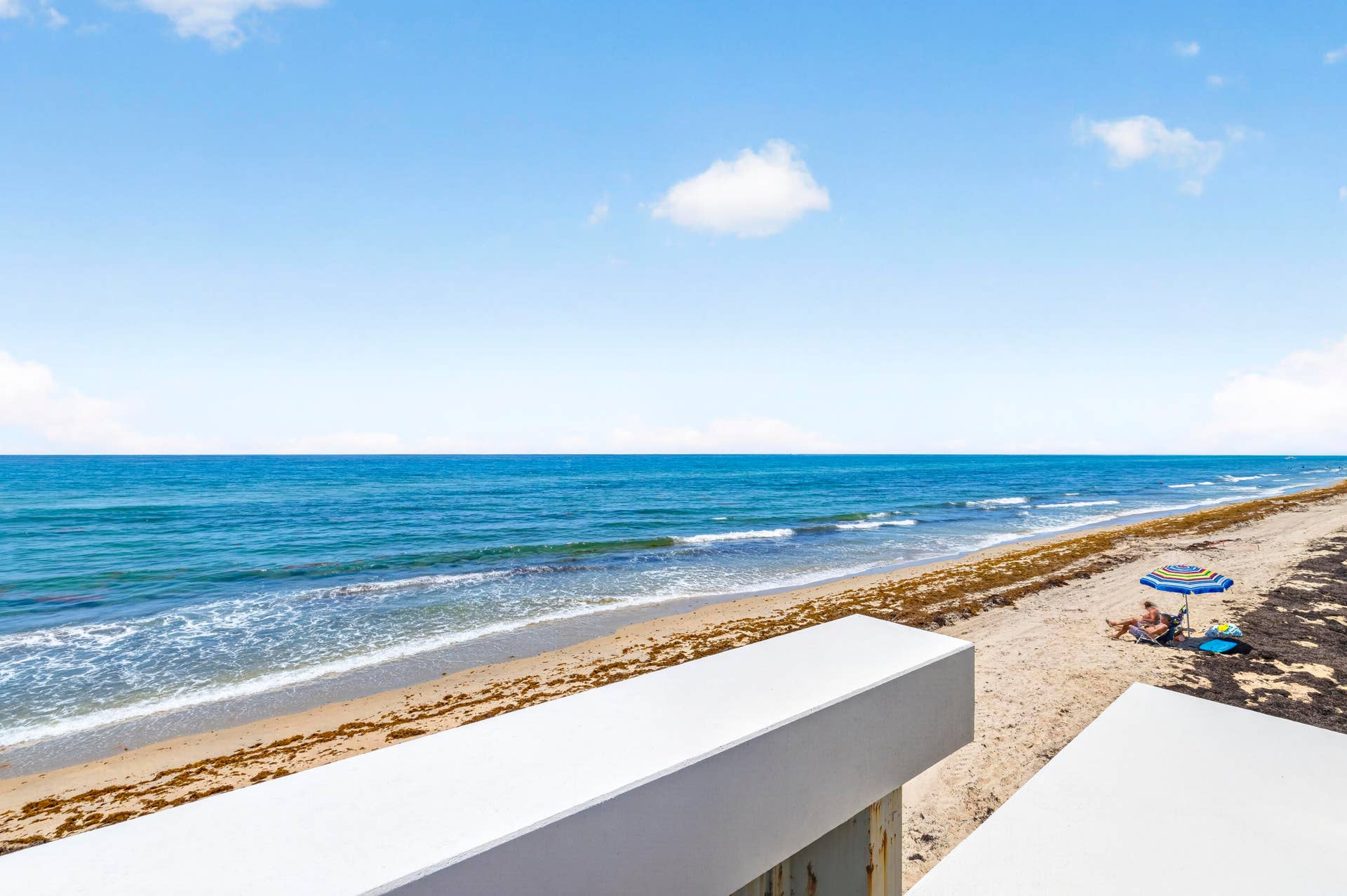 3589 S Ocean Boulevard, #26, South Palm Beach, FL 33480 32-8I8A0471